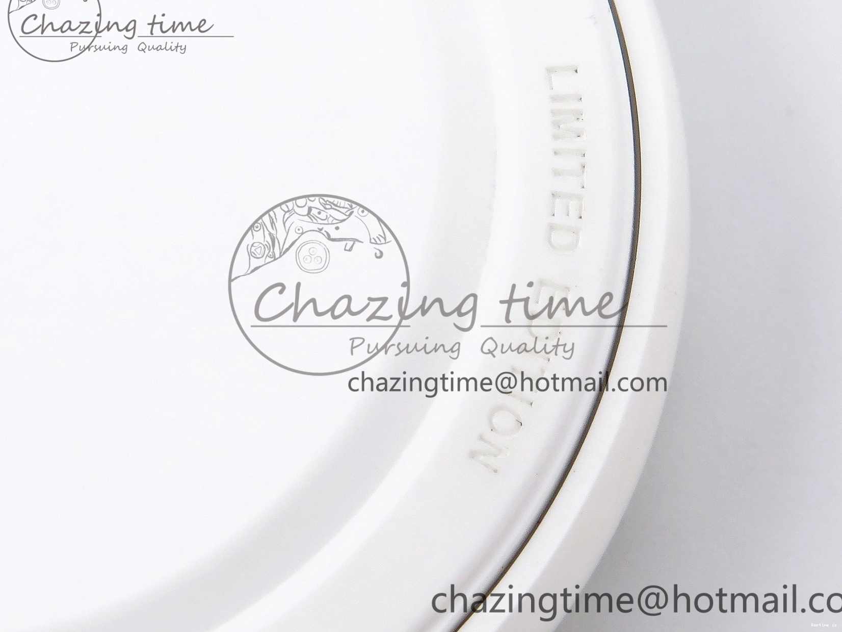 1220 MoistureWicking Daytona AET White Ceramic Case and Bracelet Green Dial SA4130 V 1891